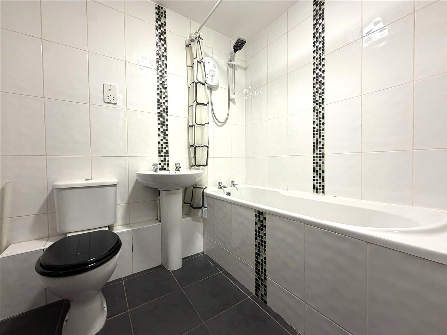 Brunel Court, Walter Road, Swansea, SA1 5RS
